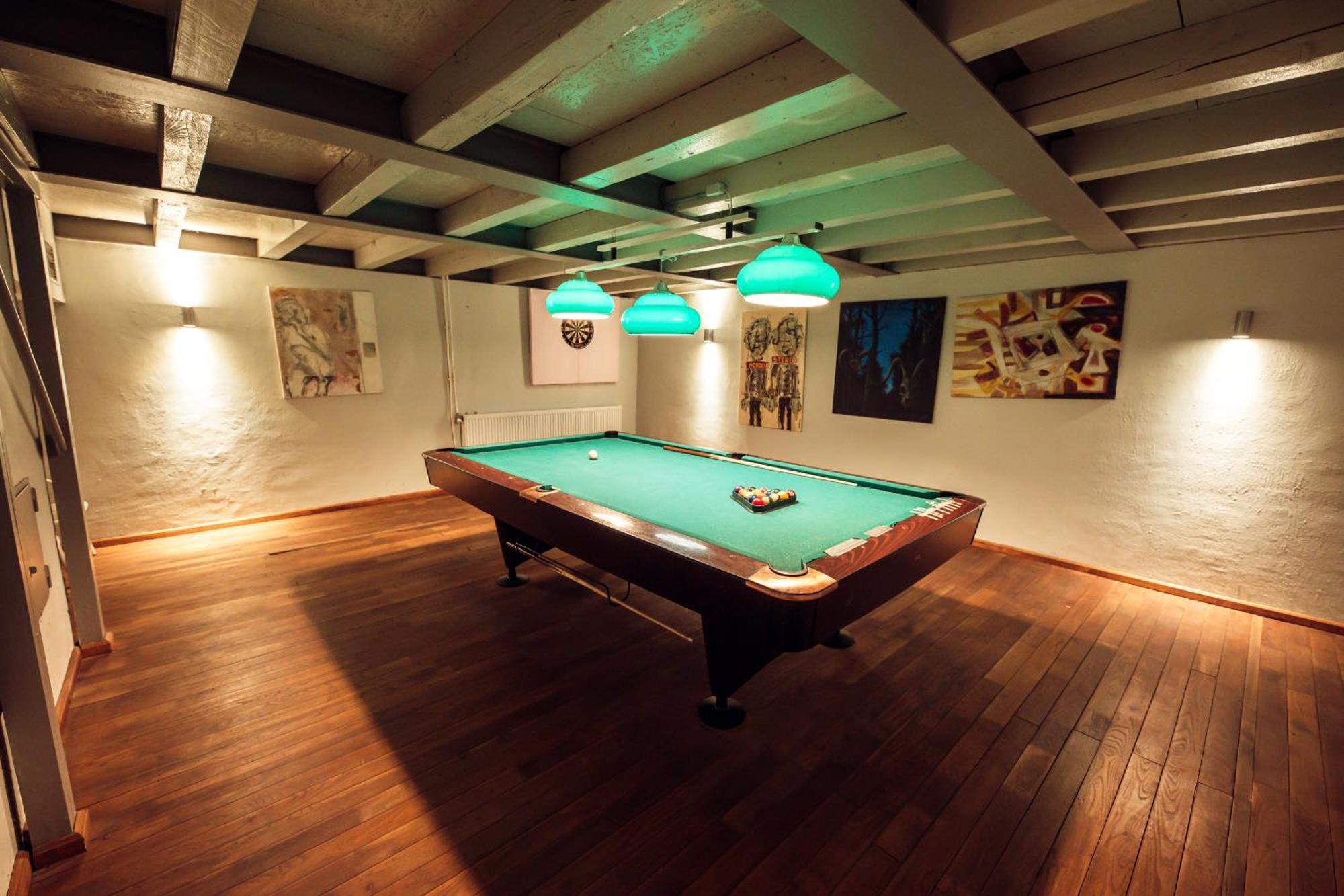 Hotel Kastiel Mojmirovce ภายนอก รูปภาพ